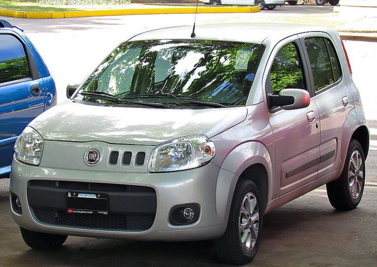 fiat uno